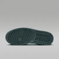 Nike Air Jordan 1 Mid SE жіноча Кросівки колір білий
