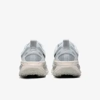Nike Vomero 18 GORE-TEX мужские Waterproof Road Running Кроссовки with Reflective Accents цвет серый