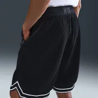Nike Kobe чоловічі Pleated баскетбольні шорти колір чорний