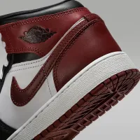 Nike Air Jordan 1 Mid SE Big дитячі Кросівки колір білий