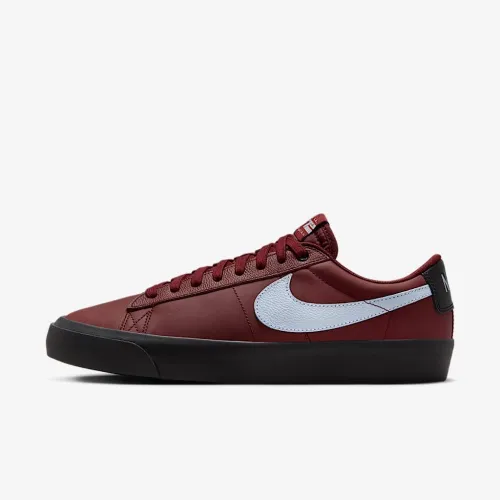 Nike SB Blazer Low Pro GT чоловічі Кросівки колір червоний