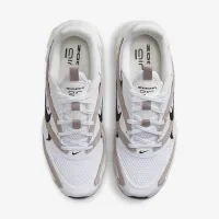 Nike Air Zoom Fire жіноча Кросівки колір білий