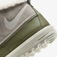 Nike Woodside Chukka 2 женская Boots цвет коричневый