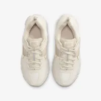 Nike Vomero 5 Big дитячі Кросівки колір коричневий