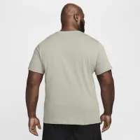 Nike Sportswear чоловічі футболка колір сірий