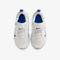 Nike Omni Multi-Court Little дитячі Кросівки колір білий