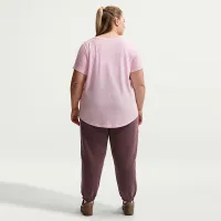 Nike Sportswear Club Essentials жіноча футболка (великі розміри) Pink