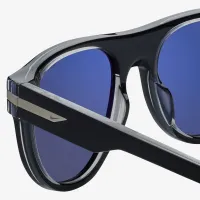 Nike Crescent III Sunglasses колір чорний