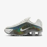 Nike Shox R4 жіноча Кросівки колір білий