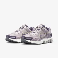 Nike Zoom Vomero 5 чоловічі Кросівки колір фіолетовий