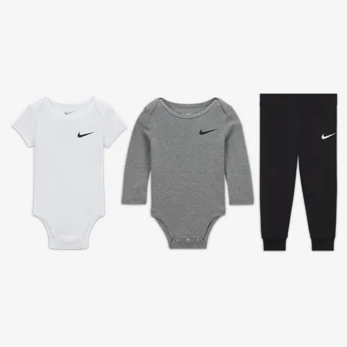 Nike Essentials Baby (0-9M) 3-Piece Bodysuit набор цвет черный
