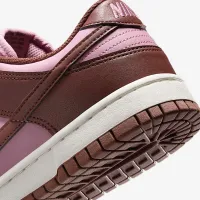 Nike Dunk Low Next Nature жіноча Кросівки колір білий