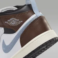Nike Jordan 1 Mid SE Little дитячі Кросівки колір білий