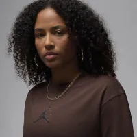Nike Jordan Essential женская футболка цвет коричневый