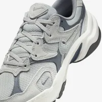 Nike AL8 жіноча Кросівки колір сірий