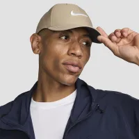 Nike Dri-FIT Club Structuцвет красный Swoosh Cap цвет коричневый