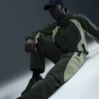 Nike Tech чоловічі Dri-FIT Woven Color-Block оверсайз Pants колір зелений