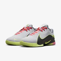 Nike LeBron XXII 