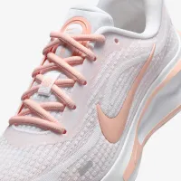 Nike Journey Run женская Road Running Кроссовки цвет белый