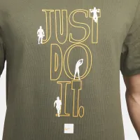 Nike чоловічі Fitness футболка колір зелений