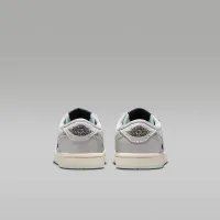 Nike Jordan 1 Retro Low 