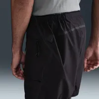 Nike Tech чоловічі Super Lightweight шорти колір чорний