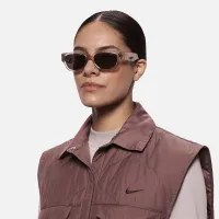 Nike Variant II Sunglasses цвет фиолетовый