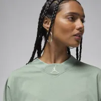 Nike Jordan жіноча Knit Cropped Top колір зелений