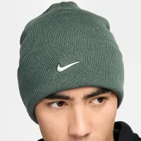 Nike Peak Swoosh Beanie колір зелений