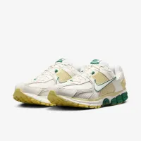 Nike Zoom Vomero 5 чоловічі Кросівки колір білий