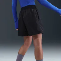 Nike ACG женская Repel Mid-Rise Ripstop шорты цвет черный