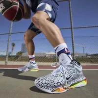 Nike G.T. Jump 2 Electric мужские баскетбольные Кроссовки многоцветный
