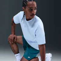 Nike Club чоловічі Woven Flow шорти блакитний
