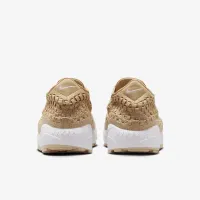 Nike Air Footscape Woven жіноча Кросівки колір коричневий
