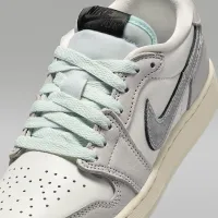 Nike Air Jordan 1 Retro Low 
