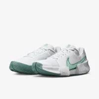 Nike GP Challenge Pro женская Hard Court Tennis Кроссовки цвет белый