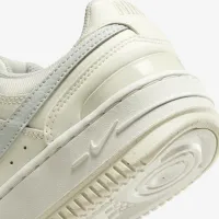 Nike Gamma Force женская Кроссовки цвет белый
