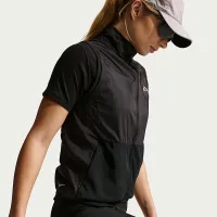 Nike ACG жіноча Trail Running Vest колір чорний