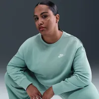 Nike Sportswear Club Fleece женская Loose Crew-Neck свитшот (большие размеры) цвет зеленый