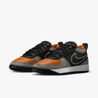 Nike Book 1 