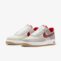 Nike Air Force 1 '07 LV8 чоловічі Кросівки колір білий