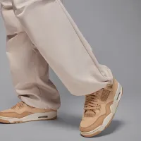 Nike Jordan Brooklyn жіноча Pants колір коричневий