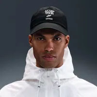 Nike After Dark Tour Unstructuколір червоний Dri-FIT Club Cap колір чорний