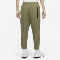 Nike Sportswear Tech Essentials чоловічі lined Commuter Pants колір зелений