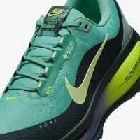Nike Vomero 18 GORE-TEX чоловічі Waterproof Road Running Кросівки with Reflective Accents колір зелений