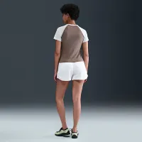 Nike Sportswear Chill Knit жіноча Slim Graphic футболка колір білий