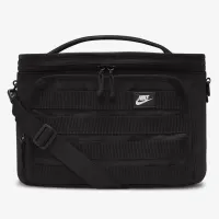 Nike Sportswear Plus Lunch сумка (9L) цвет черный