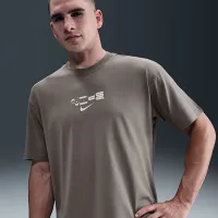 Nike Sportswear чоловічі Max90 футболка колір сірий