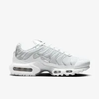 Nike Air Max Plus жіноча Кросівки колір білий