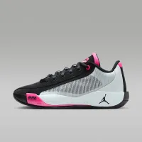 Nike Luka .77 